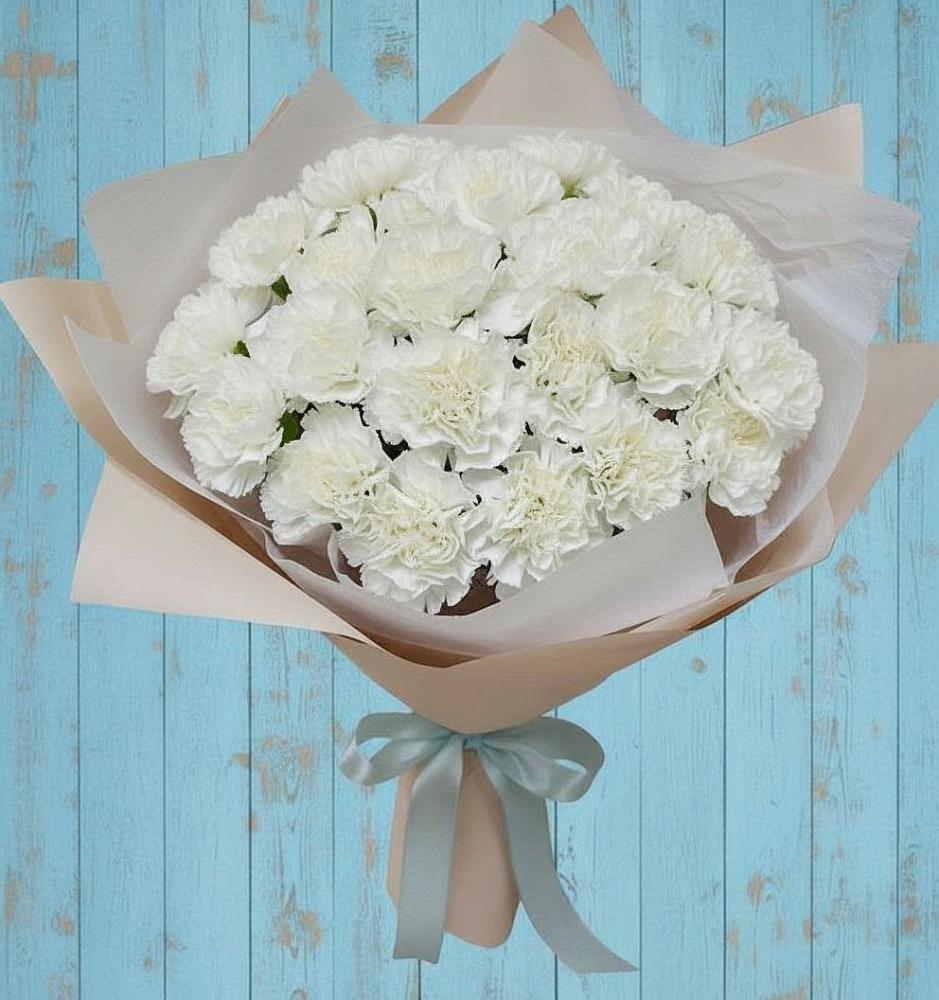 Букет цветов из: Гвоздики в Дунай