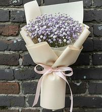 Букет цветов из:  Гипсофила в Дунай