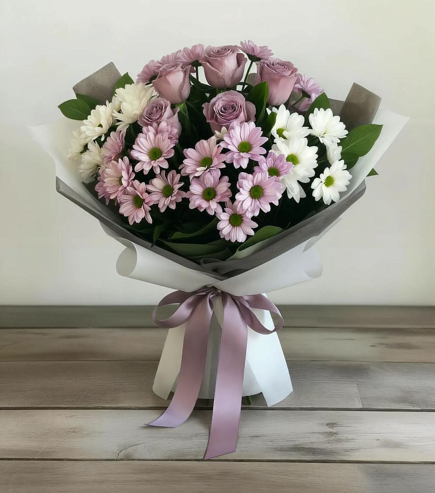 Букет цветов из: Хризантемы и Розы в Дунай