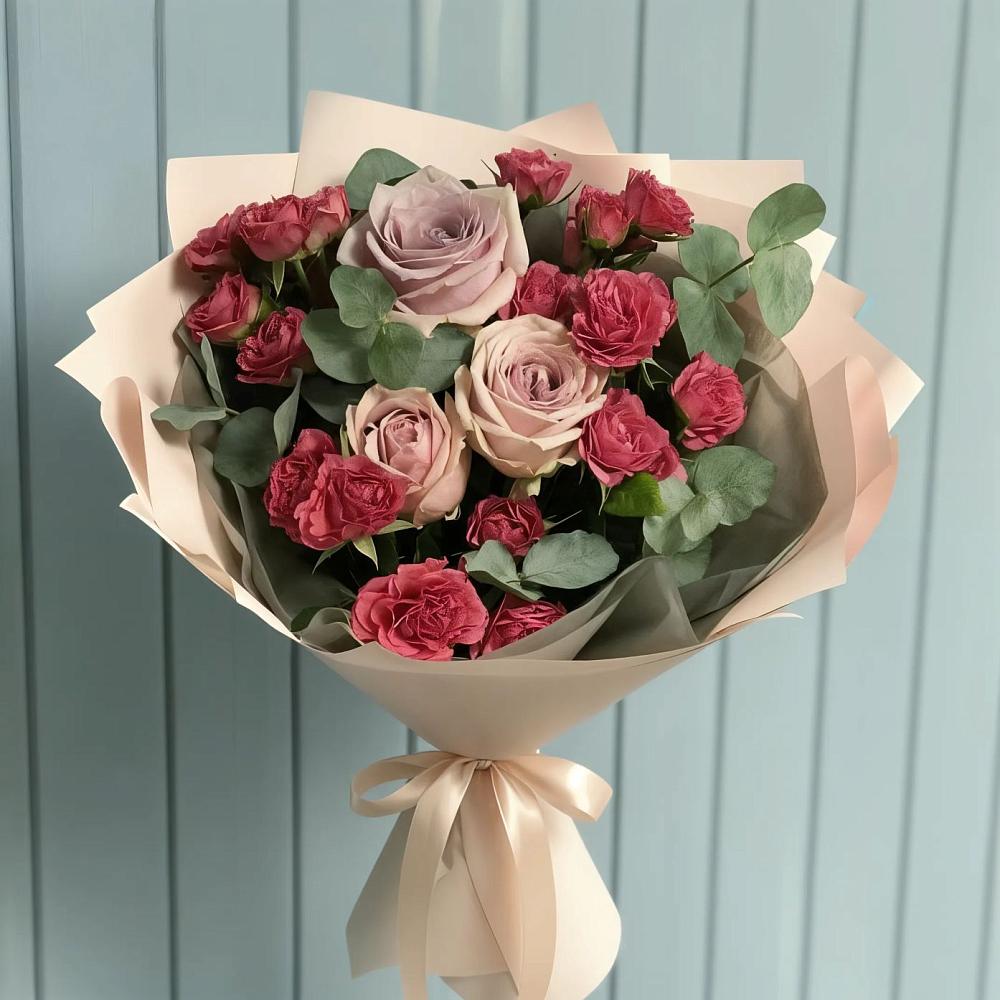 Букет цветов из: Гвоздики и Розы в Дунай