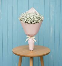 Букет цветов из:  Гипсофила в Дунай