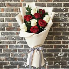 Букет цветов из:  Розы в Дунай