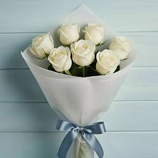 Букет 7 Белых роз Эдлесс Лав в Дунай