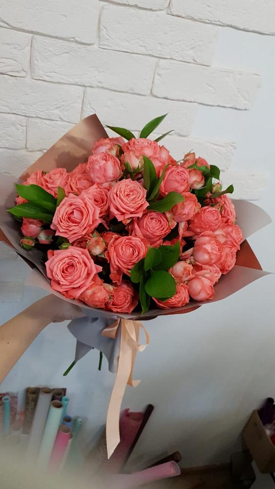 Букет цветов из: Розы в Дунай