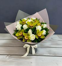 Букет цветов из:  Орхидеи и Розы #REPLACE_PRED# Дунай