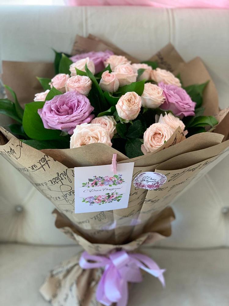 Букет цветов из: Розы в Дунай