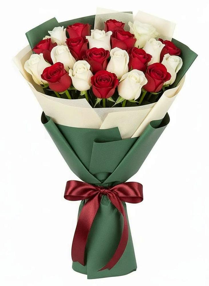 Букет Микс из красных и белых роз в Дунай