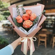 Букет цветов из:  Розы в Дунай