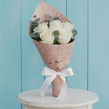 Букет цветов из:  Розы в Дунай