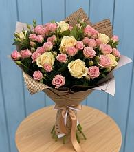 Букет цветов из:  Розы в Дунай