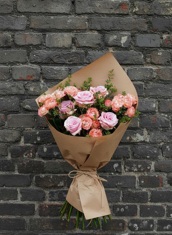 Букет цветов из: Розы в Дунай